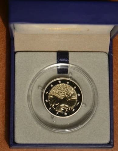 Europe building peace and security since 1945 Proof • Box