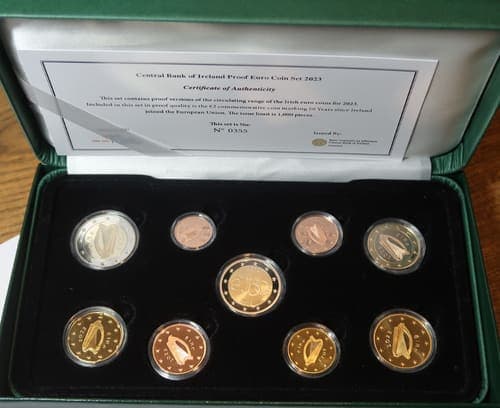 The 50th anniversary of Ireland’s membership of the European Union KMS • Proof • Folder