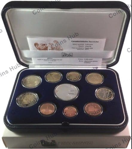 Annual set with €2 commemoratives