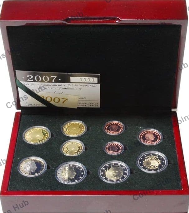 Annual set with €2 commemoratives