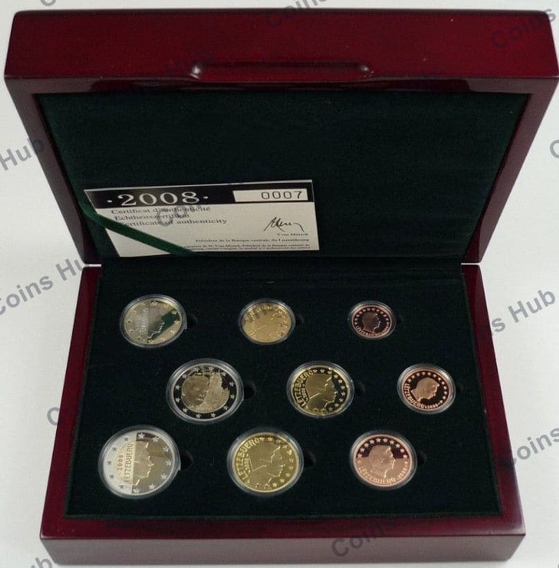 Annual set with €2 commemoratives