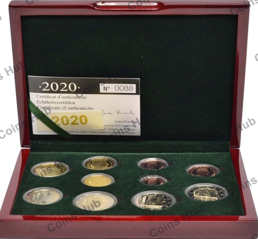 Annual set with €2 commemoratives