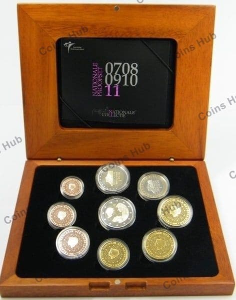 Annual set with €2 commemoratives