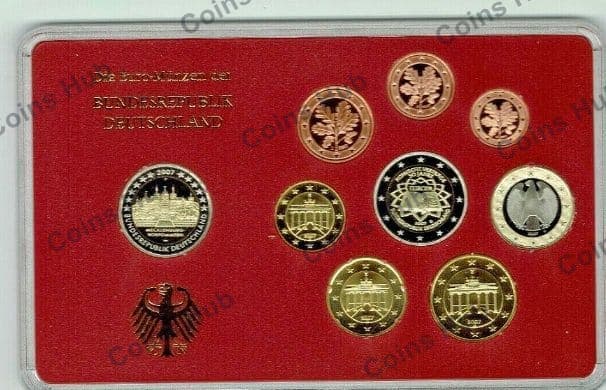 Annual set with €2 commemoratives